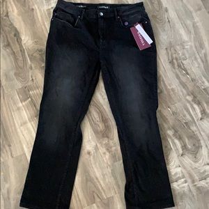 Black vigoss crop jeans